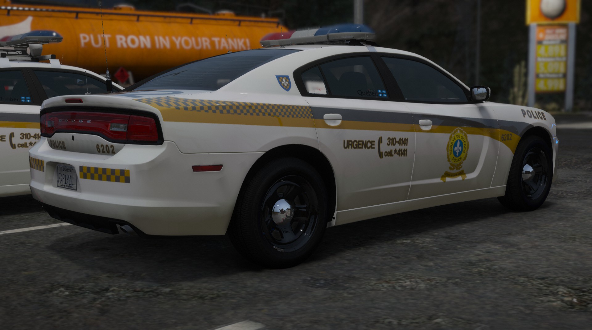 2014 Dodge Charger SQ